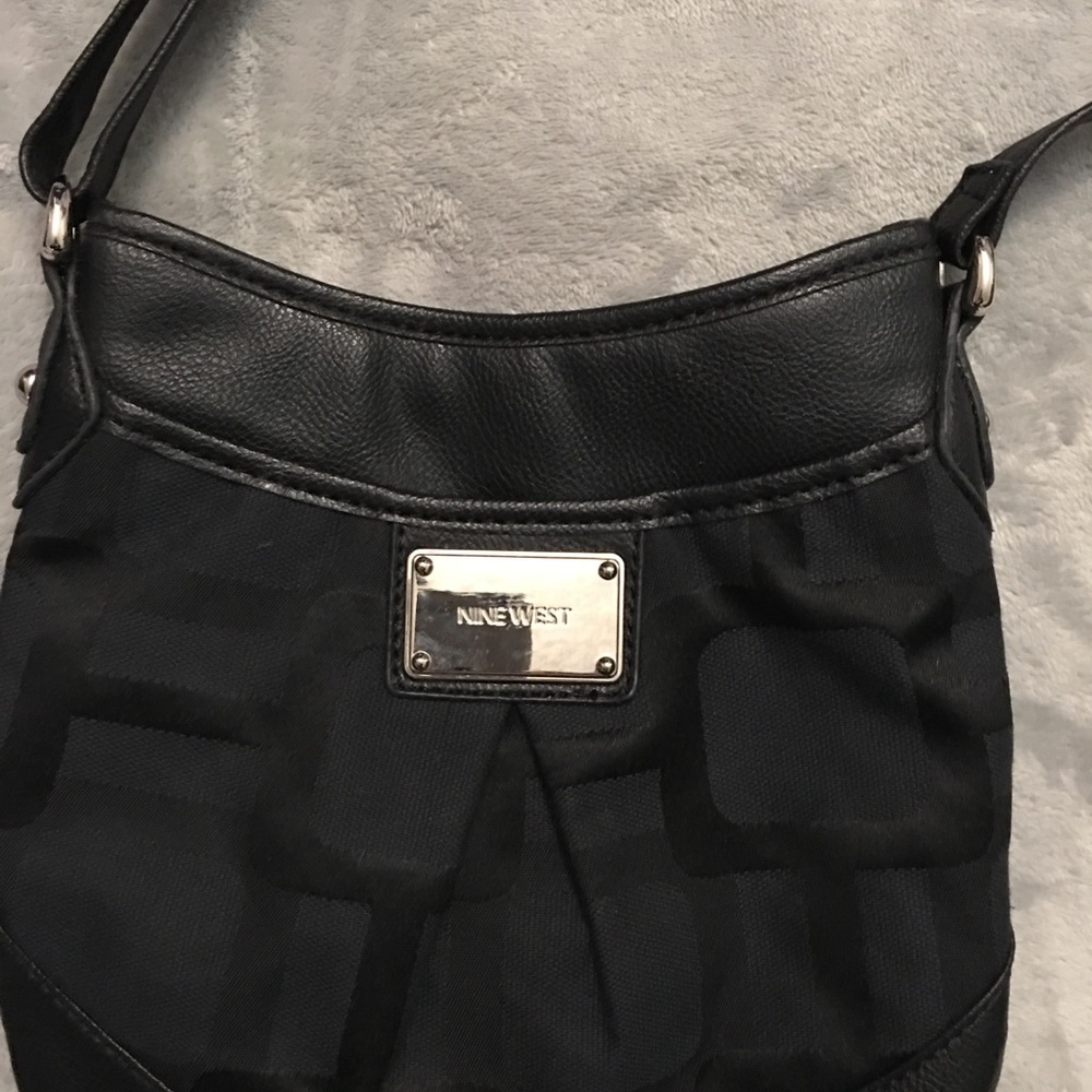 Nine West black shoulder bag~ NWOT - Picture 2 of 4